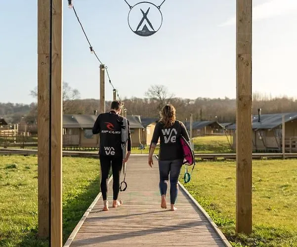 The Camp At The Wave * Bristol