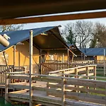 豪华帐篷 The Camp At The Wave