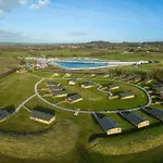 The Camp At The Wave 豪华帐篷